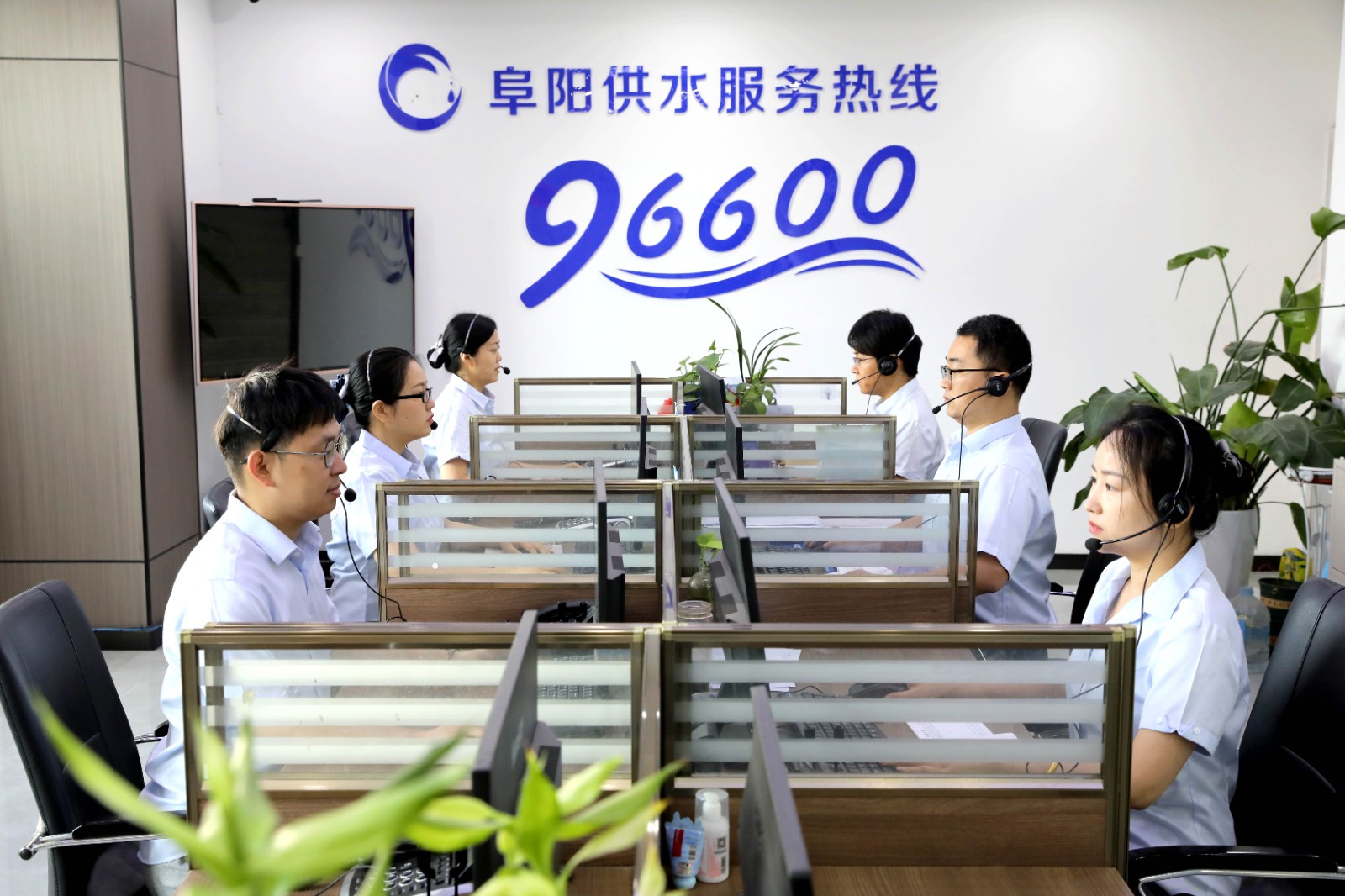 圖六優化便民服務，暢通訴求響應渠道.JPG
